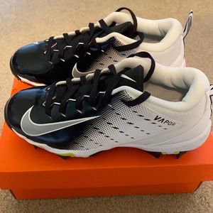 Nike Vapor Sports cleats BRAND NEW